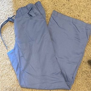 Great condition small petite ceil light blue scrub pants